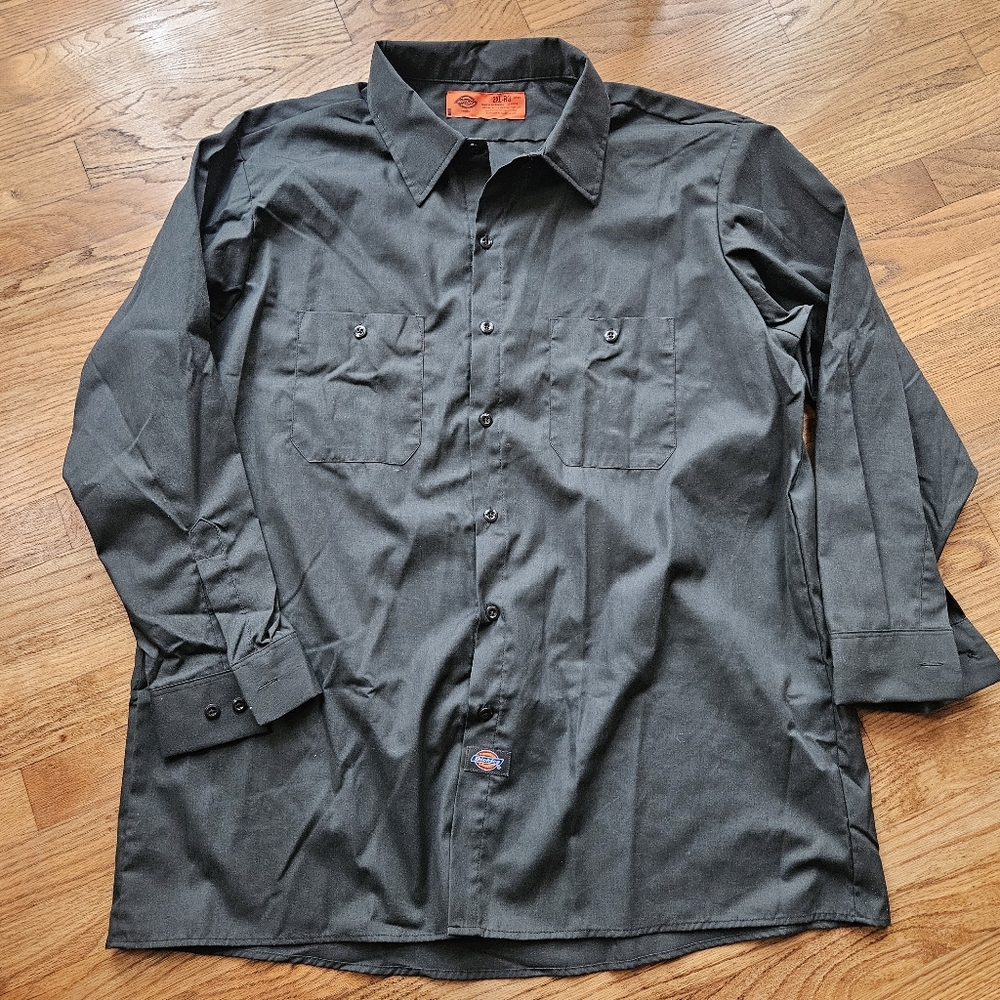 Dickies Men's Long Sleeve Button Front Work Shirt Green